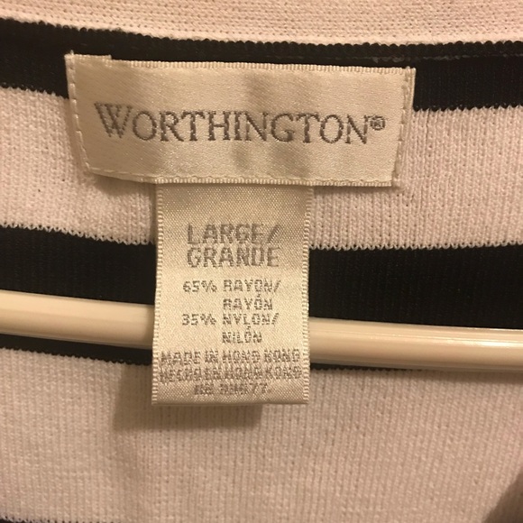 Worthington L B&W stripe sleek V-neck top - Picture 2 of 7